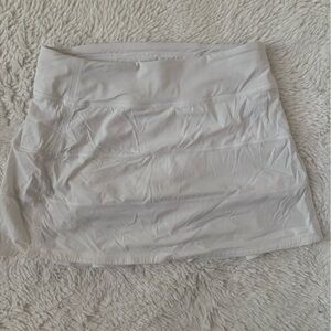 White lululemon skirt